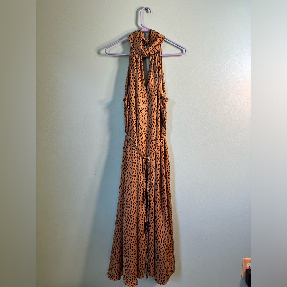 Banana Republic, sleeveless, polka dot, dress, with tie , size medium.
